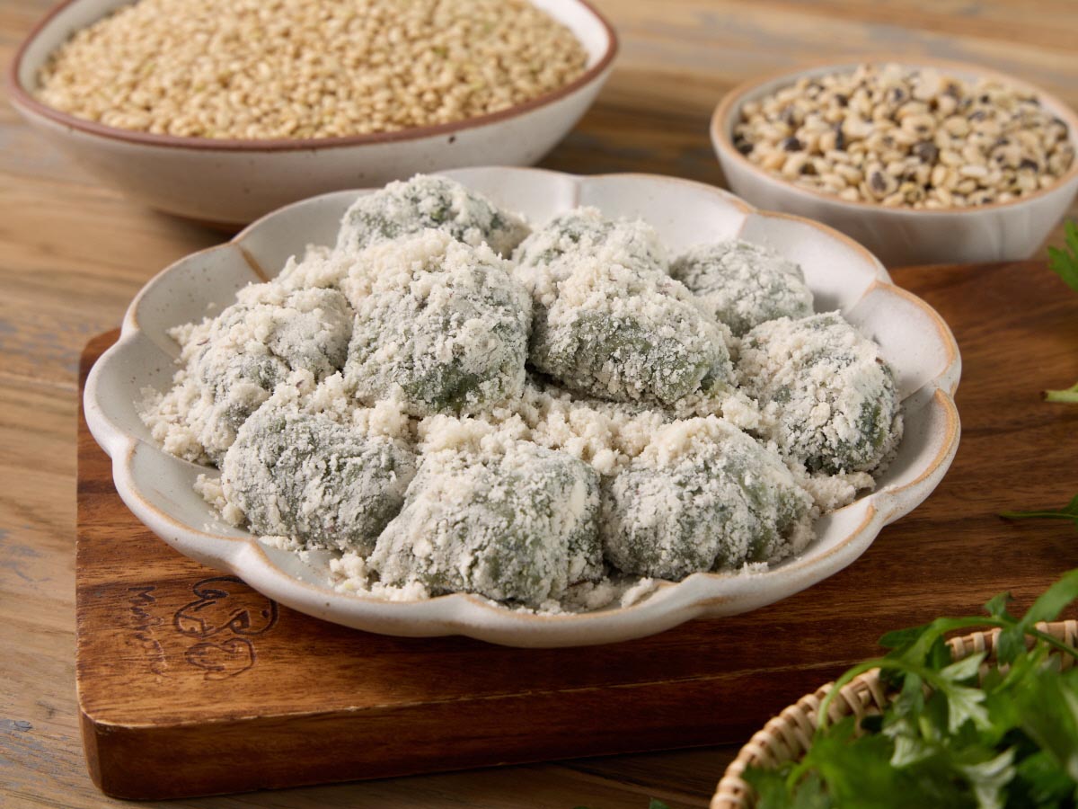 [KONG]Hulled Red Bean Mugwort Rice Cake 200g 콩사랑 거피팥고물쑥인절미 200g