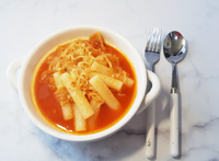 Ottogi Tteokbokki with Ramyeon 436g /오뚜기 뚜기네 분식집 라뽁이 436g