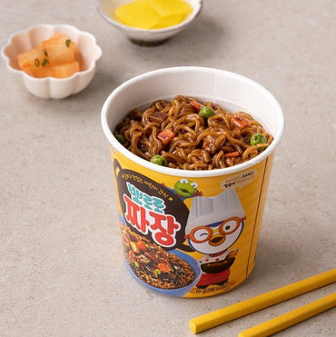 Paldo Pororo Jjajang Cup Mini 65g/팔도 뽀로로 짜장 미니컵 65g