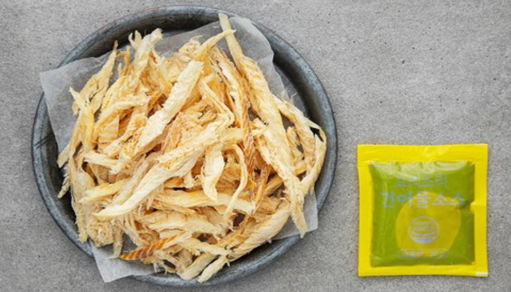 [GOMGOM]Korean Roasted Dried Pollock Strips with Sauce 240g 곰곰 먹태채 소스 세트 240g