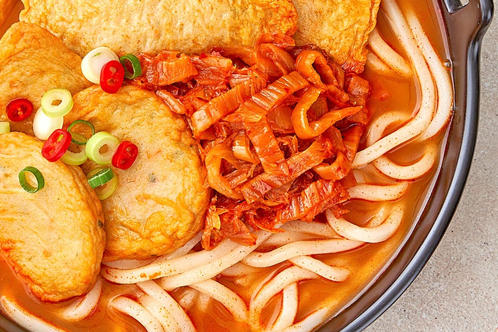 HMR Fishcake Udon Kimchi Bag Hot Pot 653g/옛날어묵 김치우동전골 653g