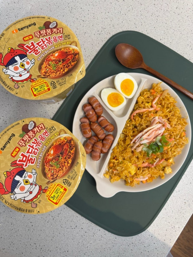 [Samyang] Crab Curry Buldak Ramen Hot Phu Phat Phong Curry Ramen  105g / 삼양 푸팟퐁커리 불닭볶음면 105g