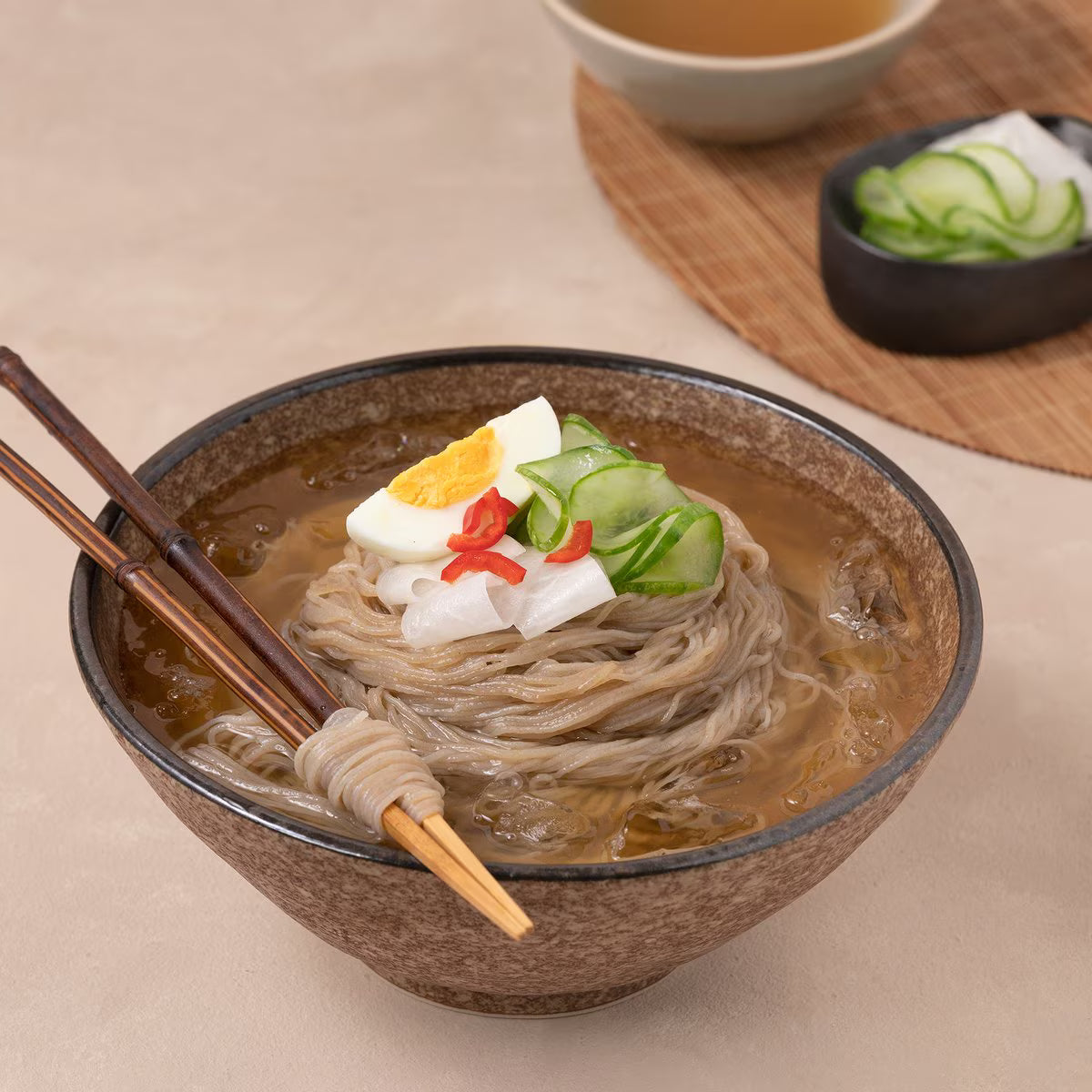 [Nongshim] Doogji Cold Noodles (161gx4ea) / Chilled Broth MulNaengmyun / 농심 둥지 물냉면 (161gx4ea)