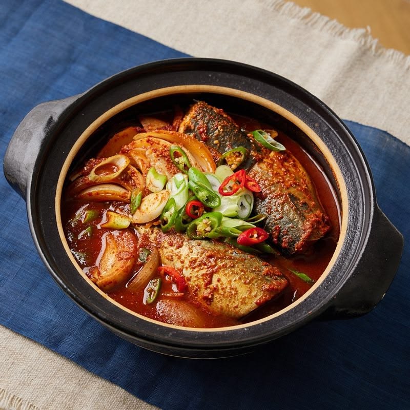[cook&life]Korean Braised Mackerel with Kimchi 350g 쿡앤라이프 고등어 김치조림 350g