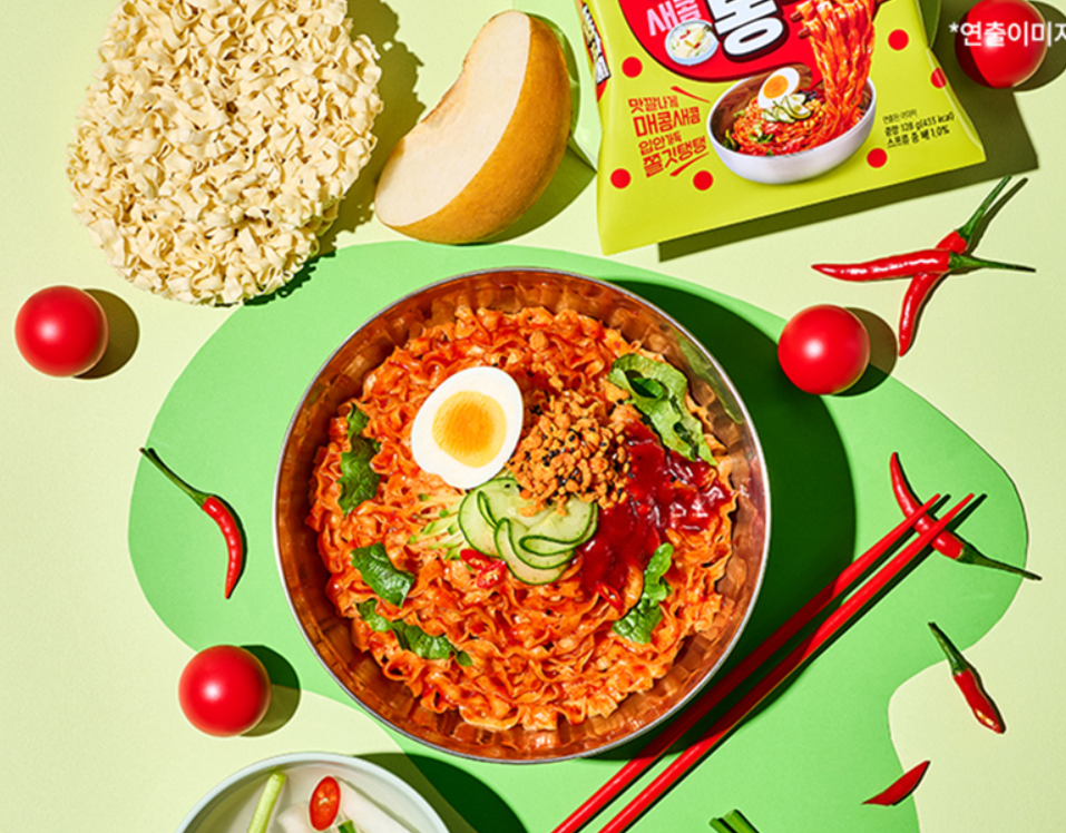 Nongshim Baehongdong Cold Bibim Noodles pack 128gx4ea/ 농심 배홍동 칼빔면 팩 128gx4개입입