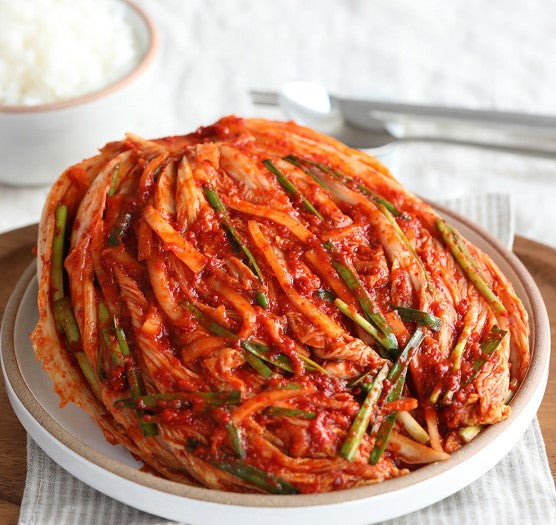 [SJ] half cut of whole cabbage (600g/1.2kg) / 수라상 반포기 김치 (600g/1.2kg)