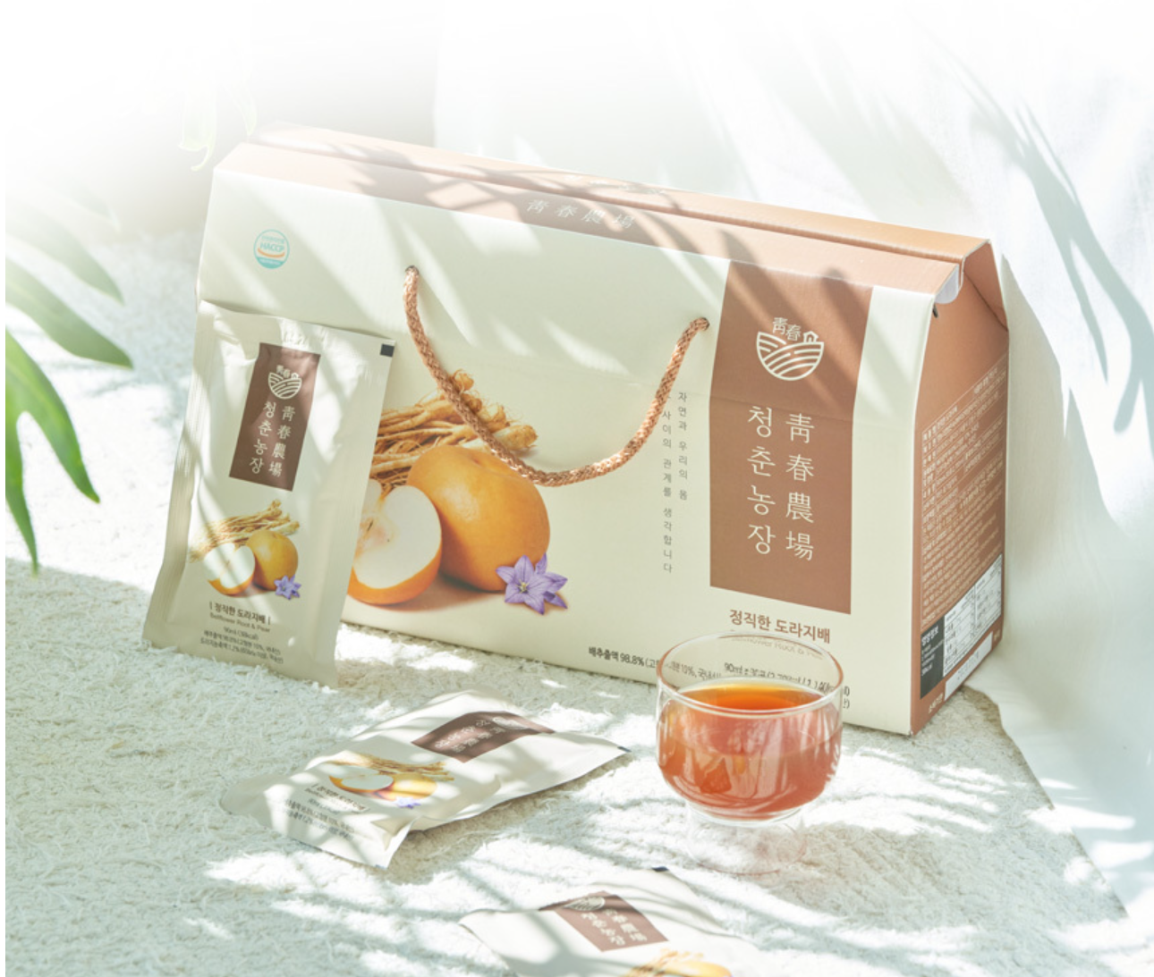 Cheongchun Farm Honest Bellflower Root & Pear Juice 90ml x 30 pouches/청춘농장 정직한 도라지배 90ml x 30팩